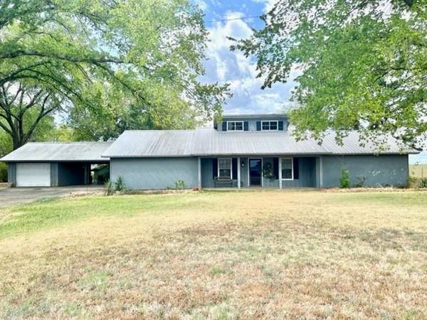 4221 W State Highway 154, Yantis, TX 75497