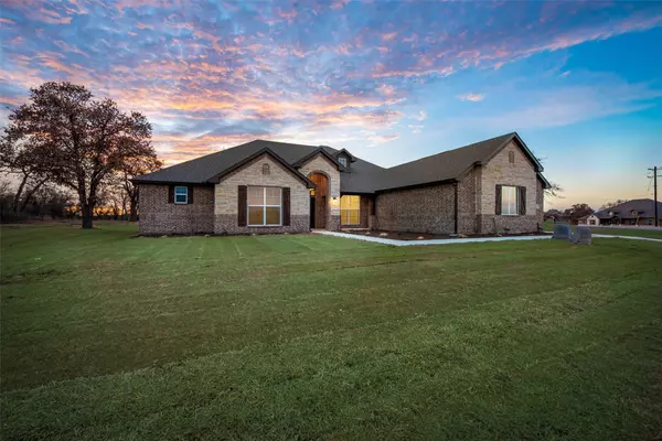 Poolville, TX 76487,223 Zebrastone Way