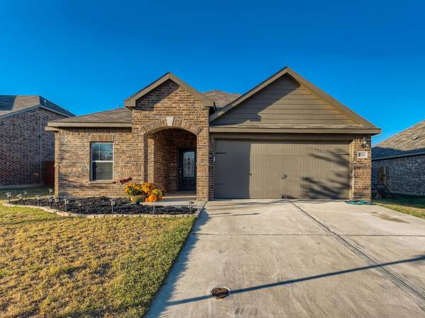 1520 Conley Lane, Crowley, TX 76036