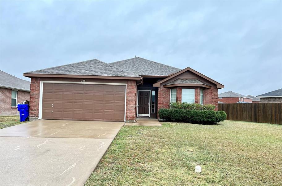 209 Amherst Drive, Forney, TX 75126