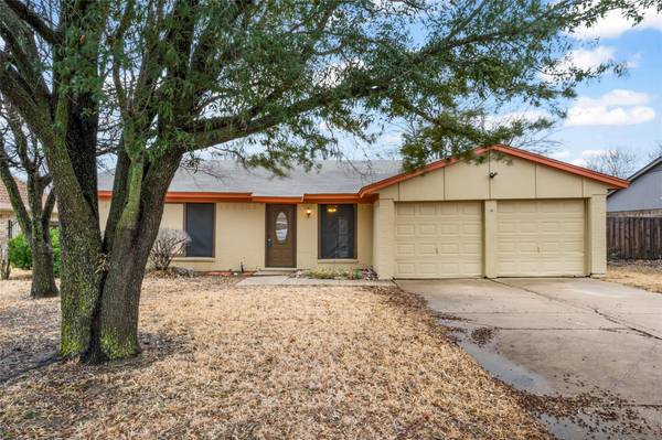 624 Circleview Drive, Mansfield, TX 76063