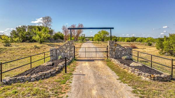 11060 State Highway 254, Graford, TX 76449