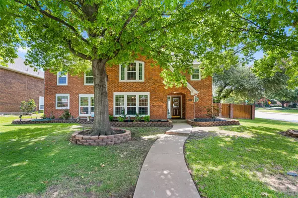 8029 Morning Lane, Fort Worth, TX 76123