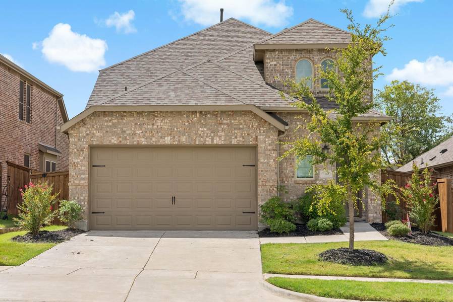 1100 Friesian Lane, Aubrey, TX 76227