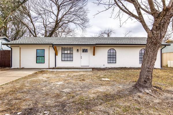 808 Hall Road,  Seagoville,  TX 75159