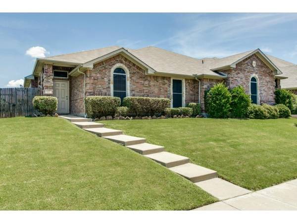 1632 Myrtle Drive, Little Elm, TX 75068