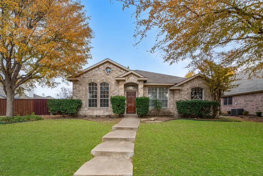 10114 Loving Trail Drive, Frisco, TX 75035