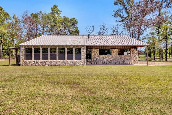 2170 Vz County Road 4609, Ben Wheeler, TX 75754