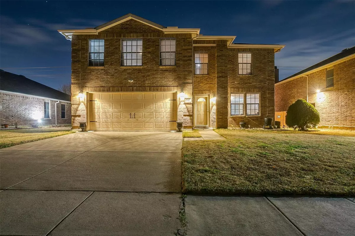 Arlington, TX 76002,814 White Fields Way