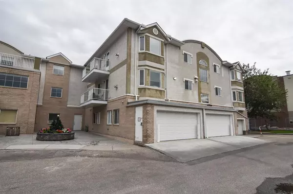 Calgary, AB T3E 6S7,2850 51 ST SW #116