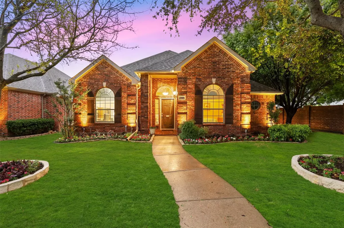 Mckinney, TX 75072,2909 Branch Oaks Drive