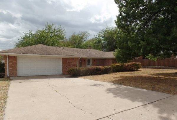 103 Mockingbird Lane, Weatherford, TX 76086