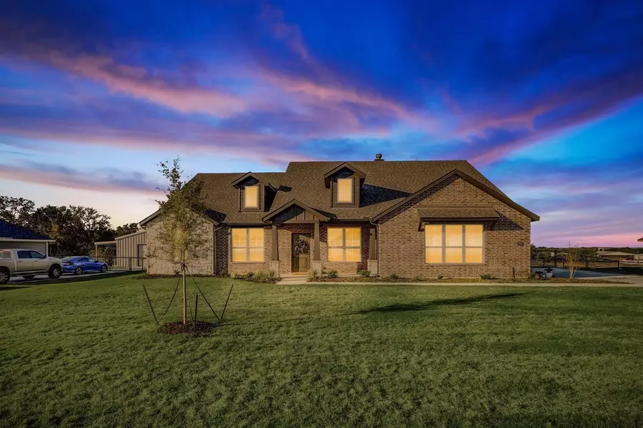 1005 Northern Oaks Court, Springtown, TX 76082