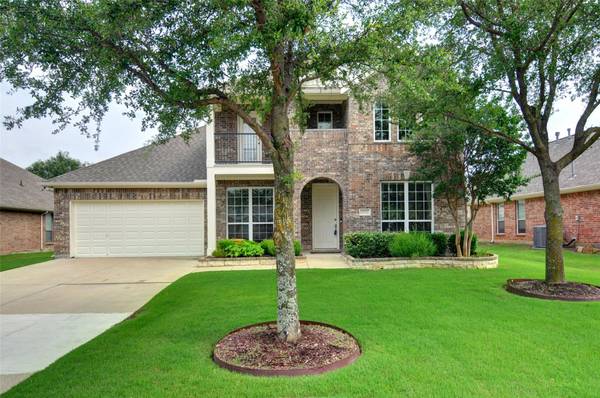 2931 N Camino Lagos, Grand Prairie, TX 75054