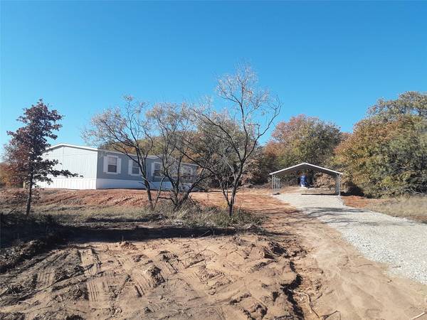 2055 CR 3855, Poolville, TX 76487