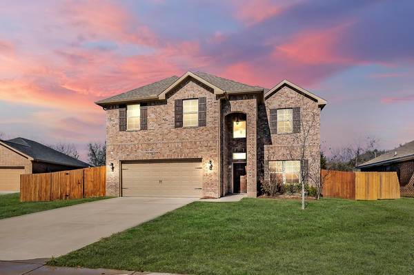 1604 Jupiter Lane, Ennis, TX 75119