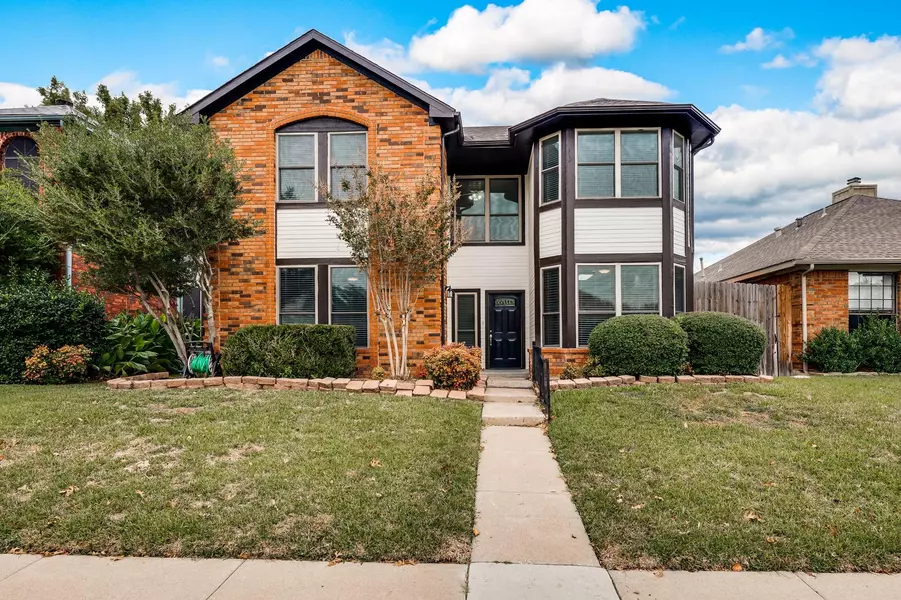 2211 Greenview, Carrollton, TX 75010