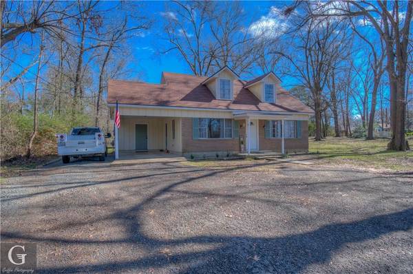 3337 Hiawatha Drive, Shreveport, LA 71107