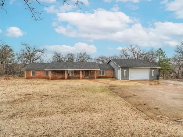 13025 Oasis Drive, Newalla, OK 74857