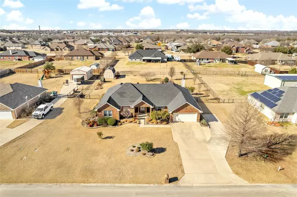 105 Northview Drive, Fate, TX 75189