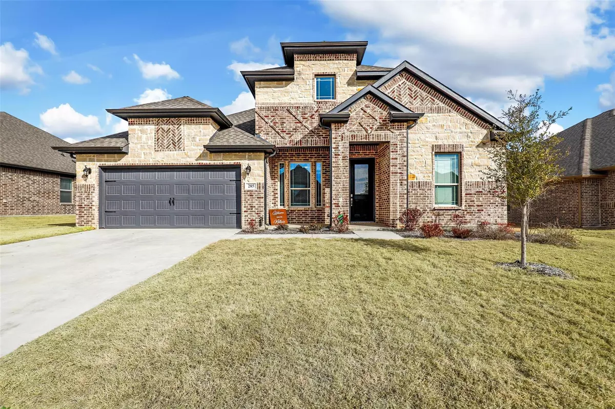 Waxahachie, TX 75165,285 Lillian Lane