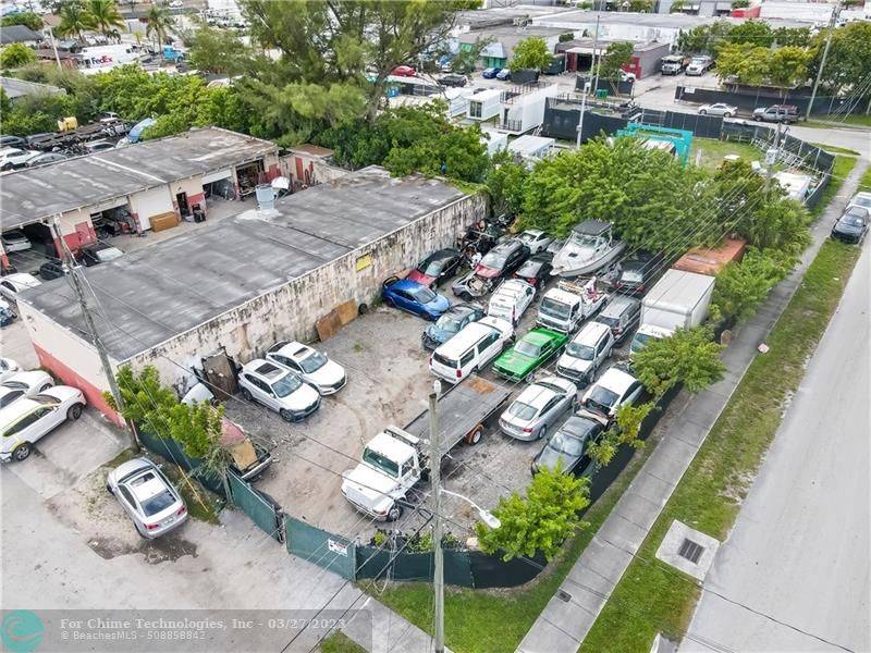 21 Sw St, West Park, FL 33023