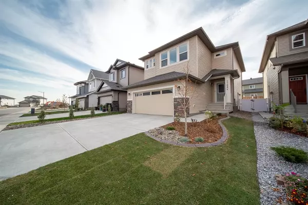 Edmonton, AB T5Y 4B1,17084 46 ST NW