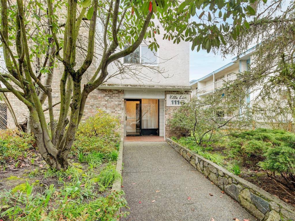 Victoria, BC V8T 1M9,1116 Queens Ave #202