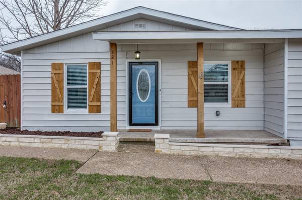 121 James Street, Aledo, TX 76008