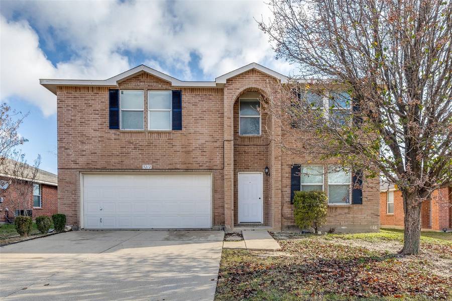 5212 Blue Quartz Road, Fort Worth, TX 76179