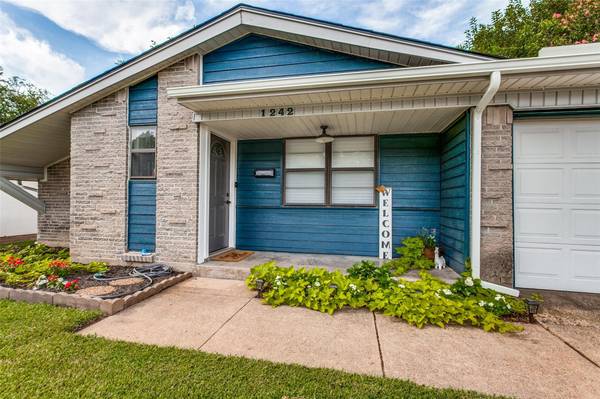 1242 Ravina Drive, Garland, TX 75041