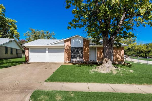 1201 Ravina Drive, Garland, TX 75041