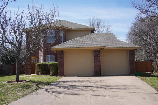 8144 Camelot Road, Fort Worth, TX 76134