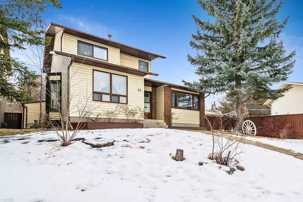 Calgary, AB T3K 1N5,44 Beddington CRES NE