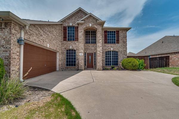 914 McAlpin Road, Midlothian, TX 76065