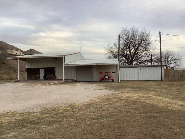 1305 Ranger Highway, Weatherford, TX 76086