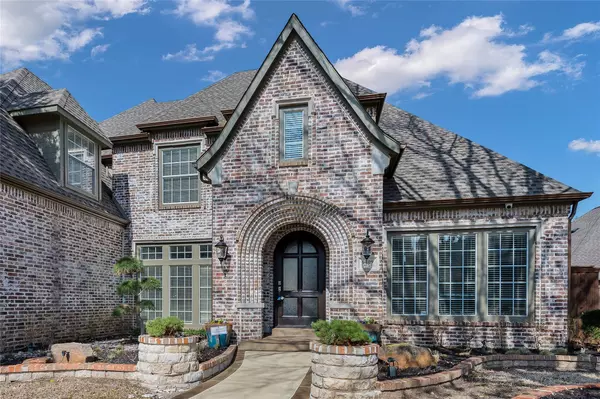 Plano, TX 75024,6409 Twin Oaks Drive