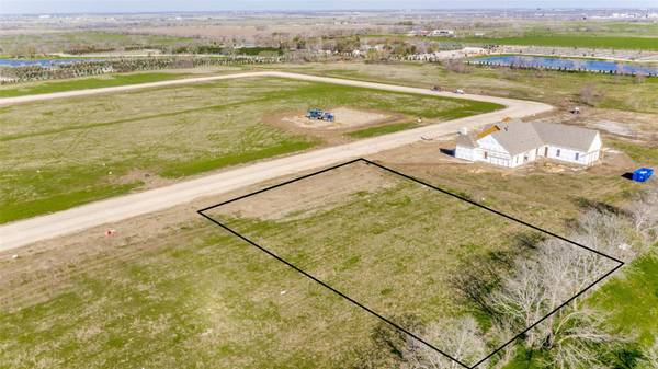 1725 Carter Lane, Gunter, TX 75058