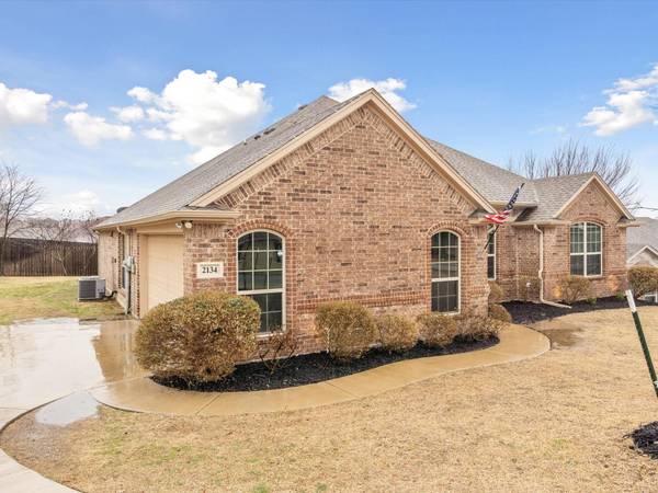 2134 Sagewood Drive, Weatherford, TX 76087