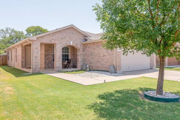 5216 Westgrove Boulevard, Haltom City, TX 76117