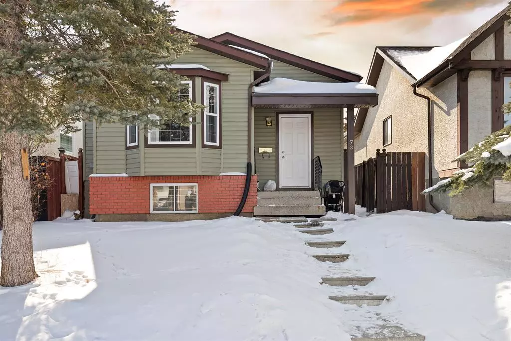 Calgary, AB T3J 3J3,73 Taraglen RD NE