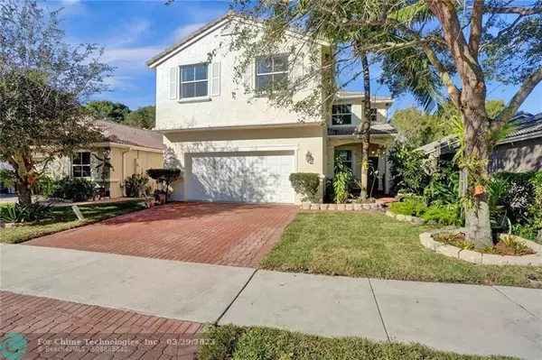 5451 NW 50th Ct, Coconut Creek, FL 33073