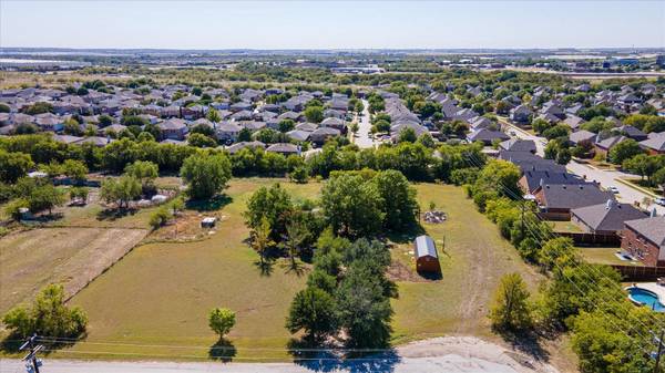 17564 Matany Road, Justin, TX 76247