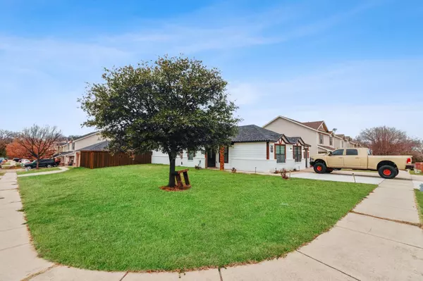 Dallas, TX 75051,1329 Pigeon Court