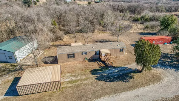 130 Hilltop Terrace,  Weatherford,  TX 76088