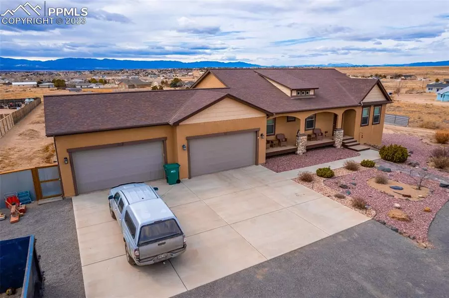 73 S Alta Vista DR, Pueblo West, CO 81007