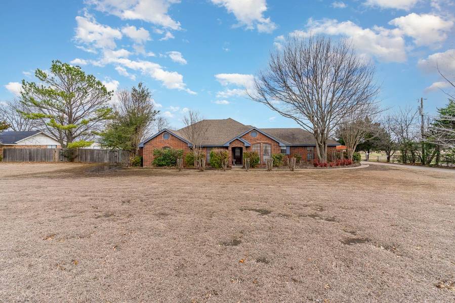 708 Georgetown Road, Ovilla, TX 75154