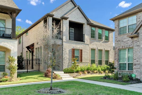 736 Patriot Lane, Irving, TX 75060