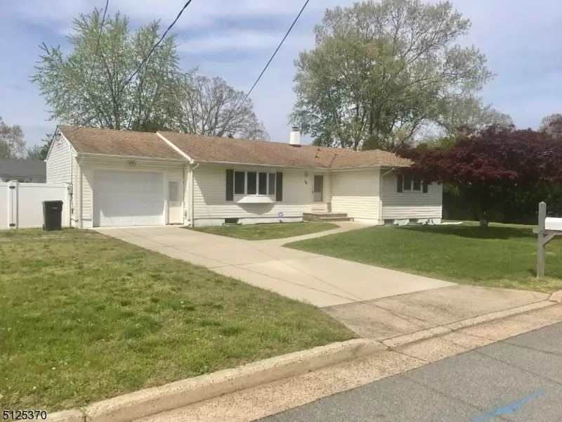 36 Gordon Ave, Old Bridge Twp., NJ 08857