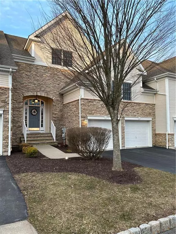 550 Quaker Ridge Terrace, Williams Twp, PA 18042